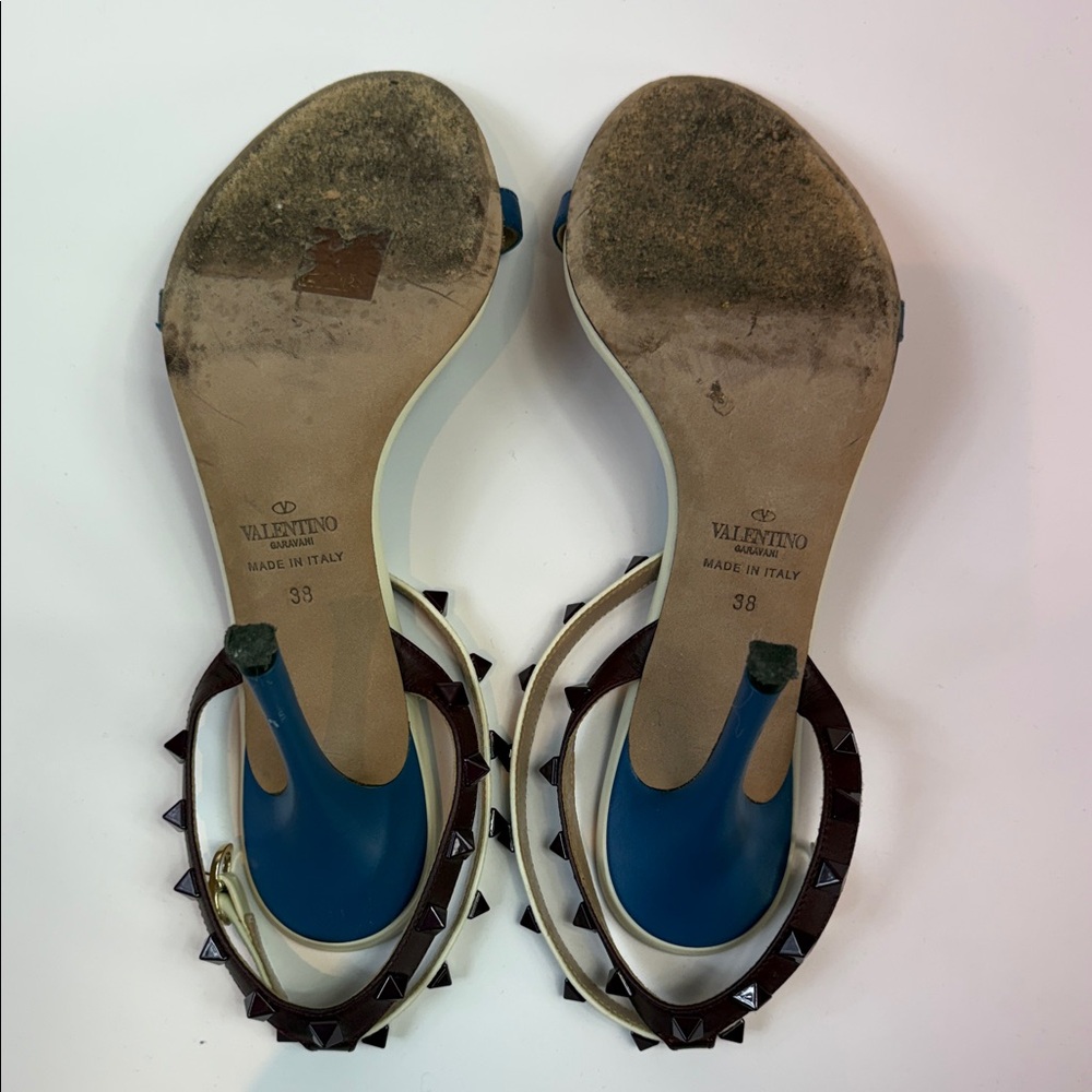 Valentino Rockstud Leather Ankle‑Strap Sandals | Size 38 - Picture 5 of 6